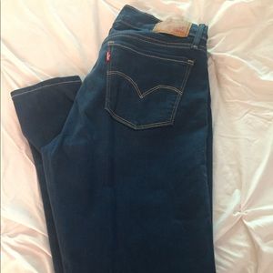Levi’s skinny jeans